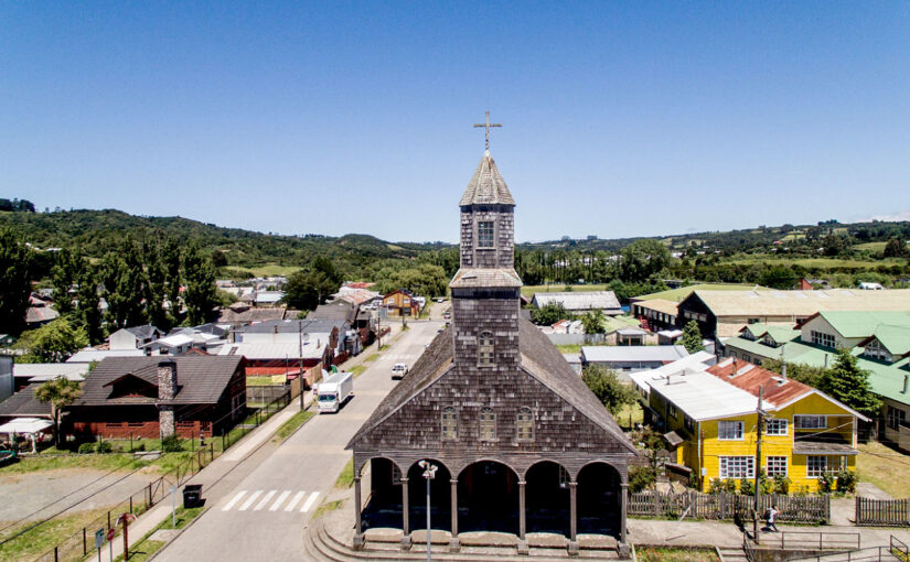 Exterior de la Iglesia de Achao